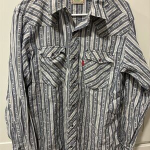 Levi’s purple pearl snap striped with flowers Button-Up Shirt